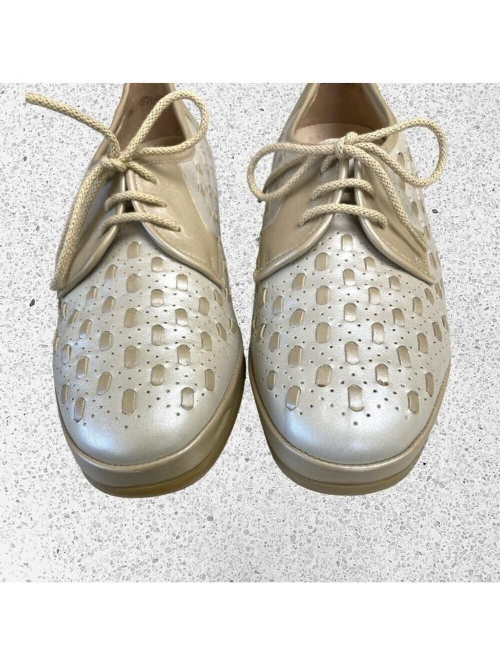 Fazan Two Tone Oxford Wedge Heel All Leather Spectator Shoes Women’s Sz. 7 - Picture 3 of 10